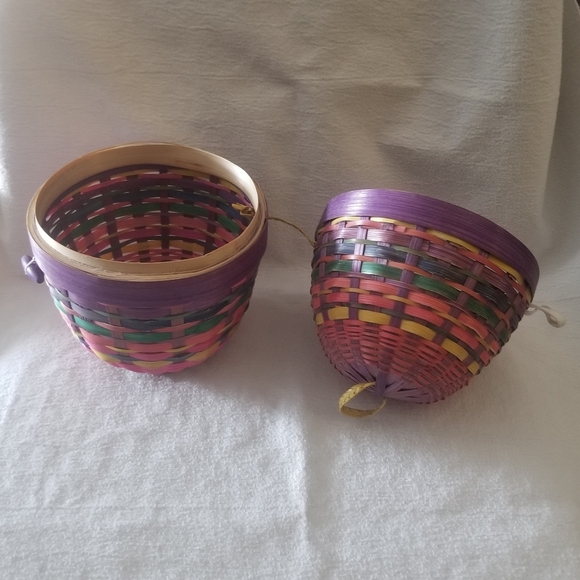 VGUC vtg egg shaped wicker basket - Picture 5 of 15